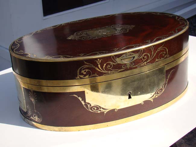 A Fabulous Antique French brass inlaid oval mahogany Dressing Box circa circa 1810. — image 3